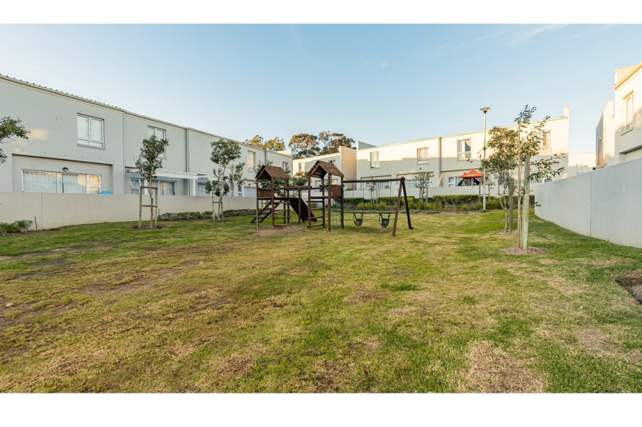 2 Bedroom Property for Sale in Haasendal Western Cape